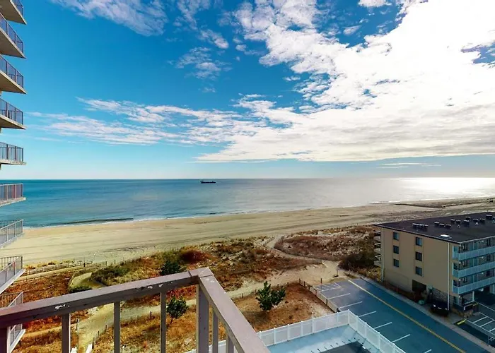 Sea Terrace 804 *